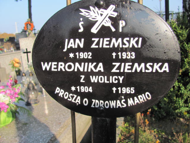 Jan Ziemski 1902 Jasło - Grobonet - Wyszukiwarka osób pochowanych