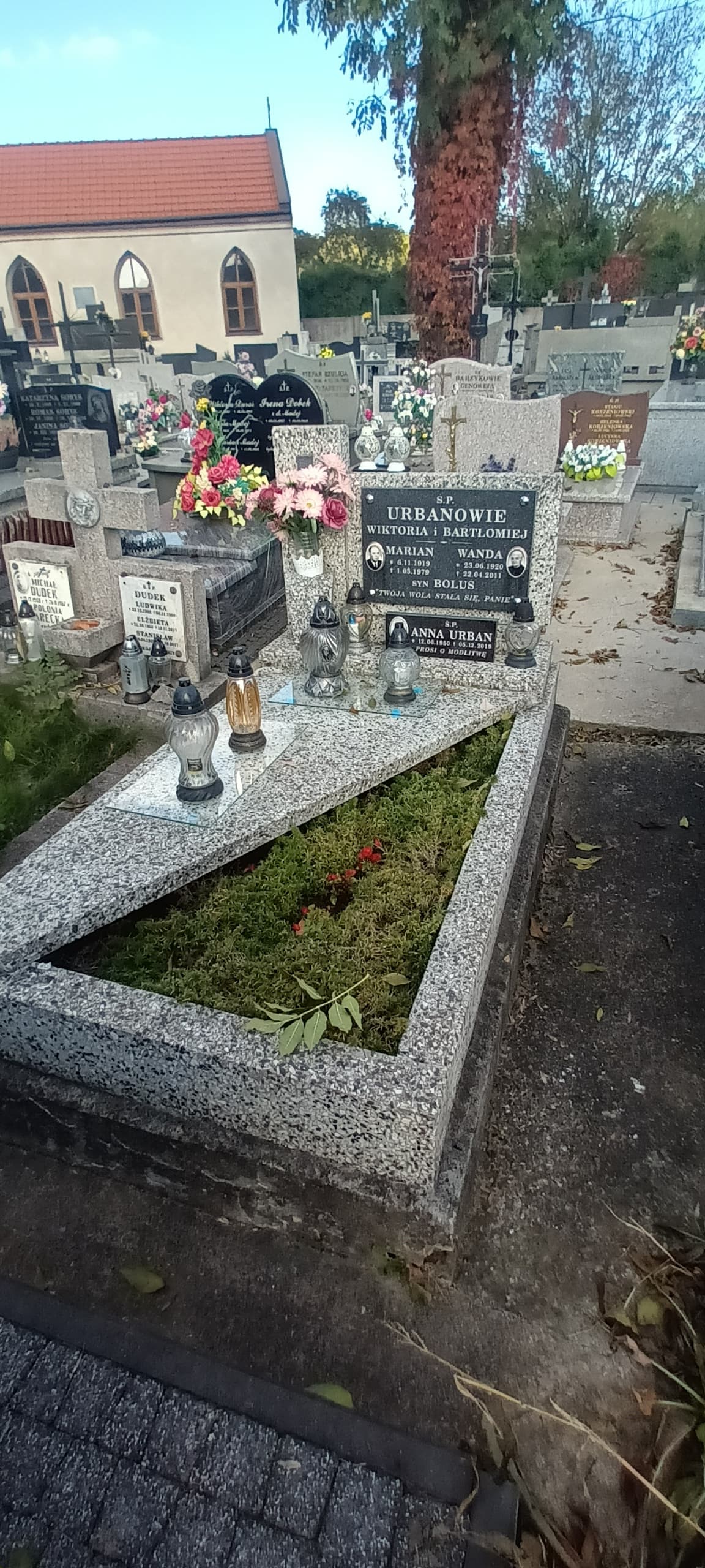 Marian Urban 1919 Jasło - Grobonet - Wyszukiwarka osób pochowanych