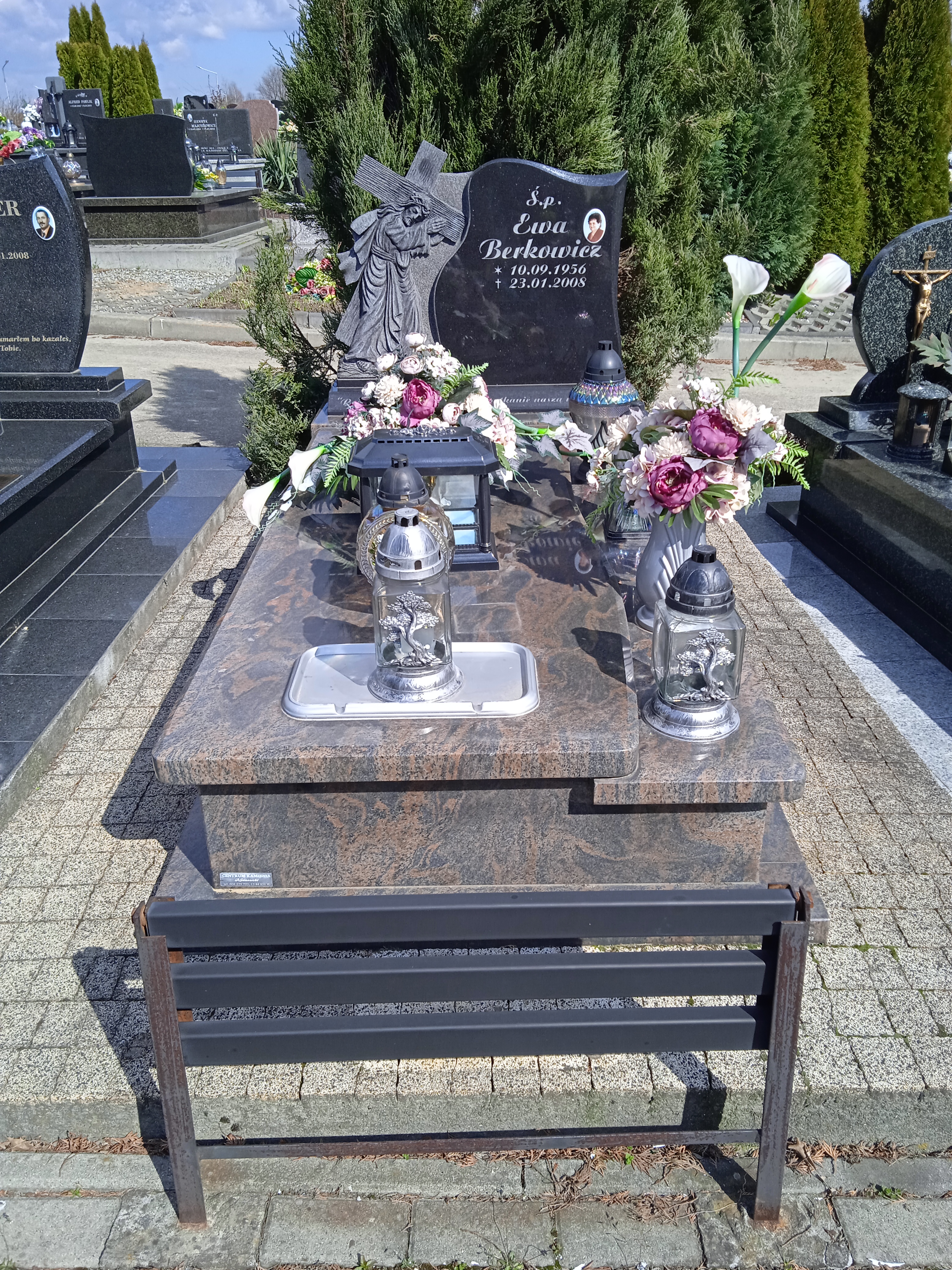 Ewa BERKOWICZ 1956 Jasło - Grobonet - Wyszukiwarka osób pochowanych