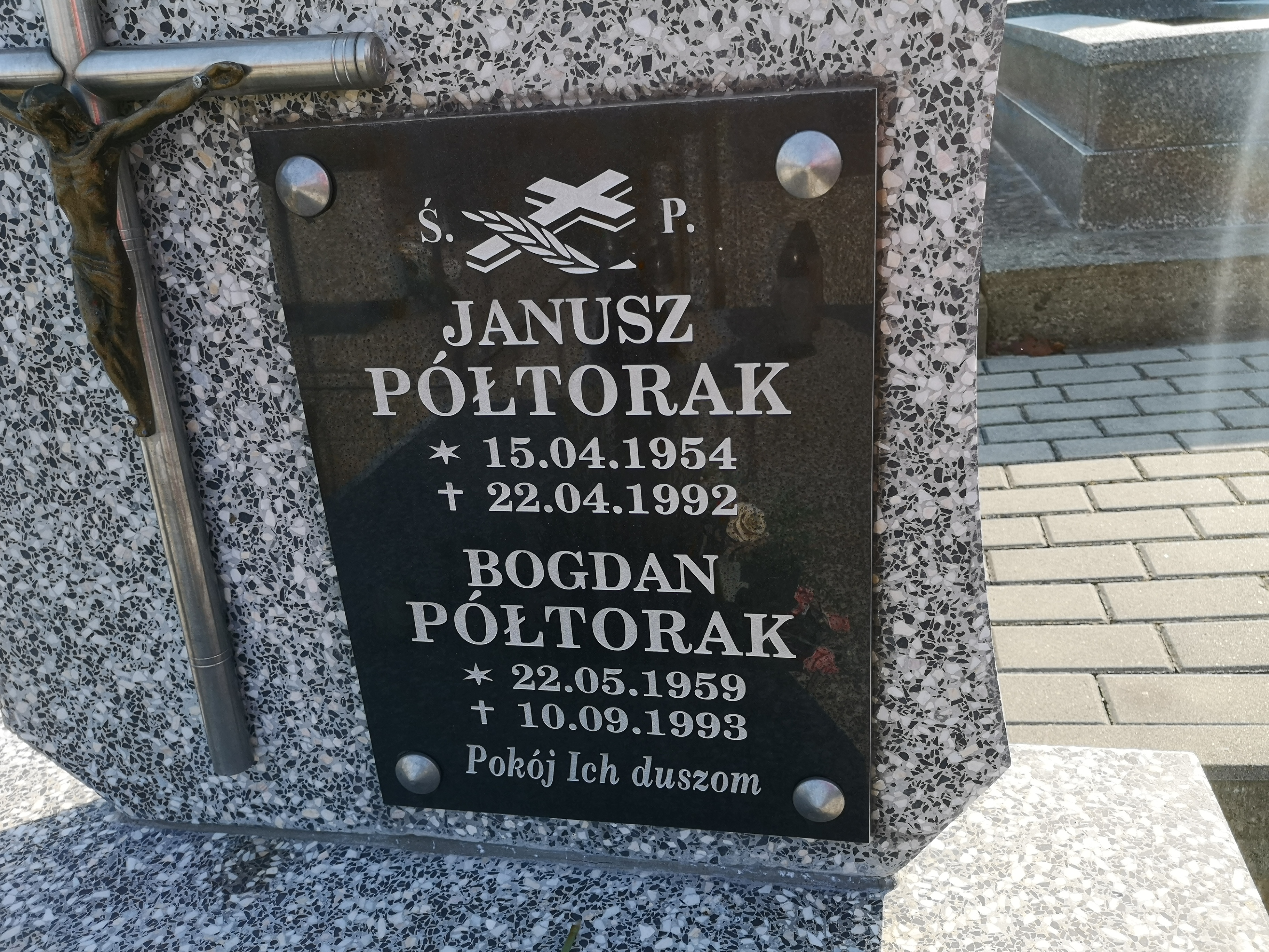 Janusz PÓŁTORAK 1954 Jasło - Grobonet - Wyszukiwarka osób pochowanych